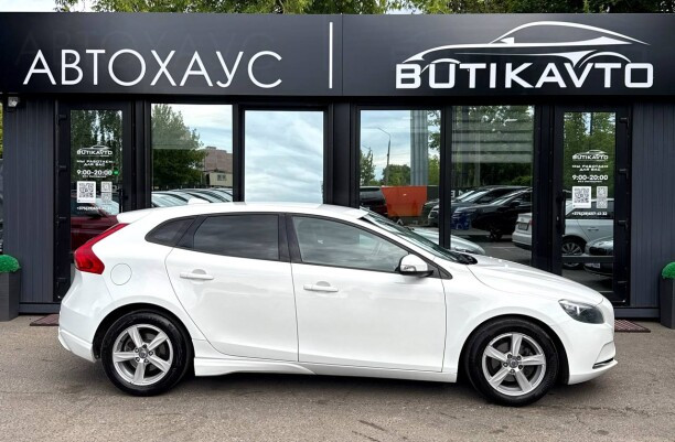 Продажа Volvo V40 II, 2013 г. в Лиде Лида - изображение 2