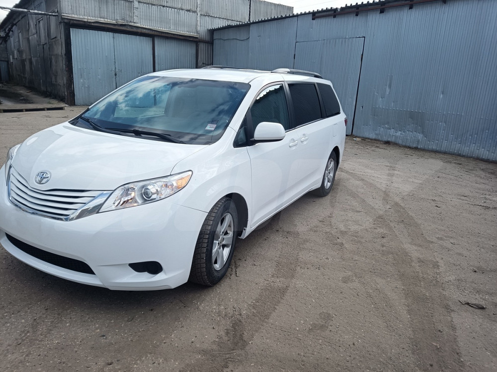Продажа Toyota Sienna III Рестайлинг, 2017г., Витебск Витебск - изображение 3