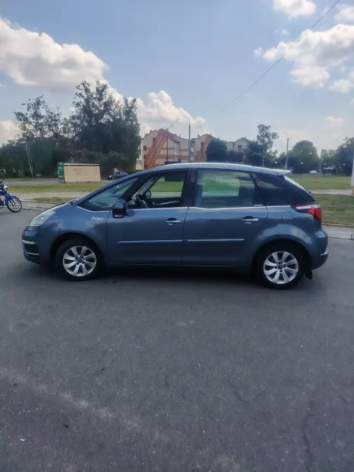 Продажа Citroen C4 Picasso I, 2011г., Солигорск Солигорск - изображение 1