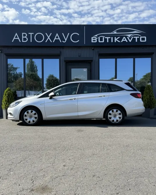 Продажа Opel Astra K, 2017г., Пинск Пинск - изображение 4
