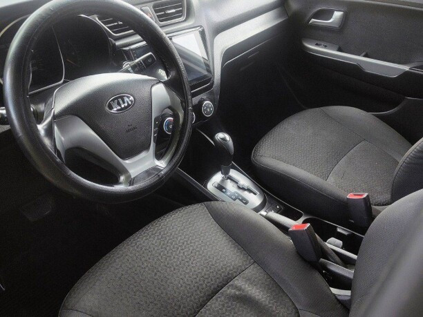 Продажа Kia Rio III · Рестайлинг, 2016 г. в Минске Минск - изображение 8