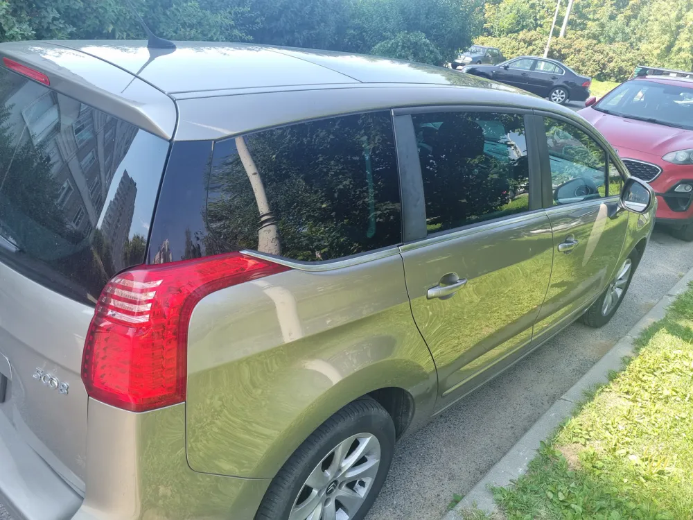 Продажа Peugeot 5008 I, 2011г., Минск Минск - изображение 3