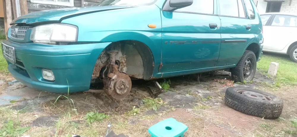 Продажа Mazda Demio I (DW), 2000г., Полоцк Полоцк - изображение 8