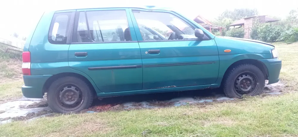 Продажа Mazda Demio I (DW), 2000г., Полоцк Полоцк - изображение 4