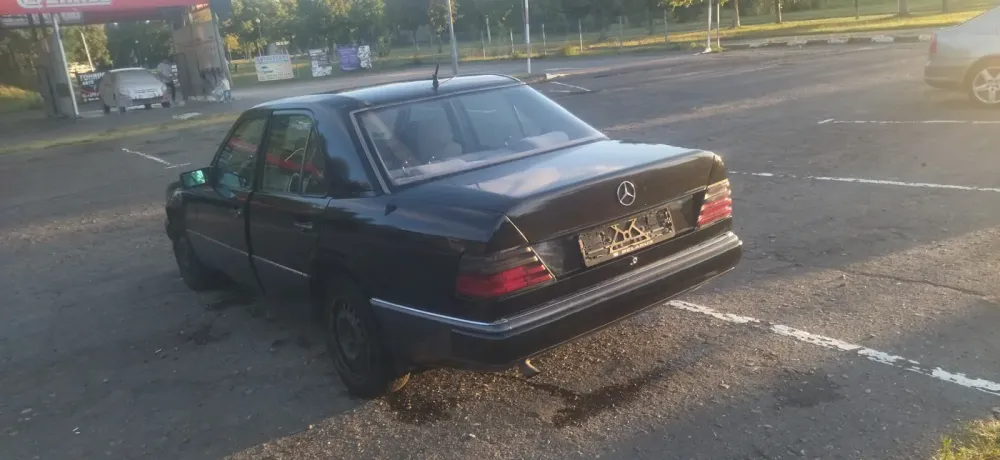 Продажа Mercedes-Benz E-klasse I (W124), 1993г., Жлобин Жлобин - изображение 4