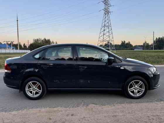 Продажа Volkswagen Polo Sedan I · Рестайлинг, 2015 г. в Минске Минск