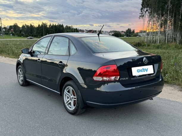 Продажа Volkswagen Polo Sedan I · Рестайлинг, 2015 г. в Минске Минск - изображение 3