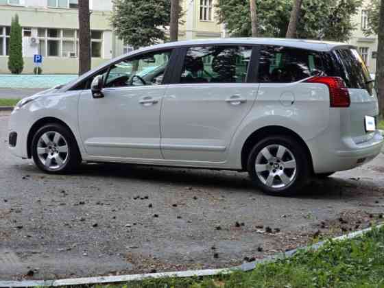 Продажа Peugeot 5008 I · Рестайлинг, 2014 г. в Минске Минск