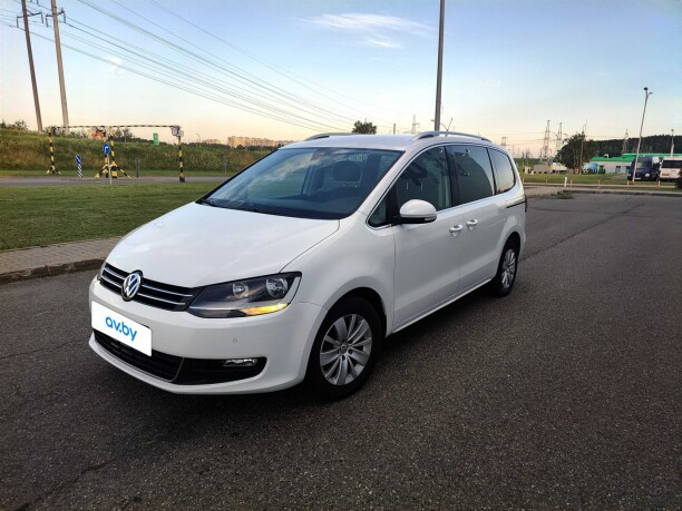 Продажа Volkswagen Sharan II · Рестайлинг, 7 мест, 2019 г. в Минске Минск - изображение 2