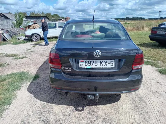 Продажа Volkswagen Polo V Рестайлинг, 2015г., Крупки Крупки