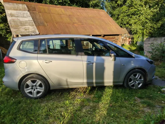 Продажа Opel Zafira C Рестайлинг, 2017г., Полоцк Полоцк