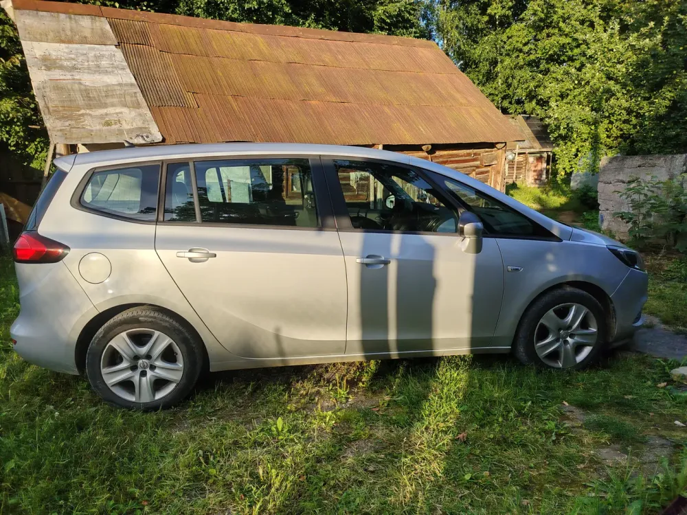 Продажа Opel Zafira C Рестайлинг, 2017г., Полоцк Полоцк - изображение 2