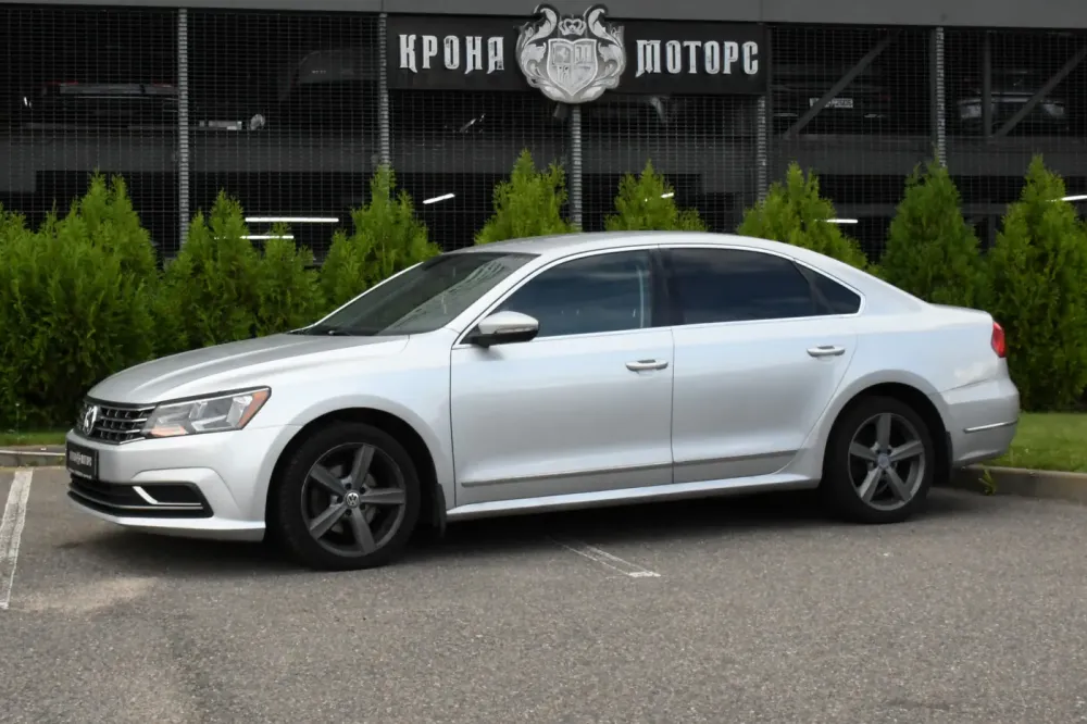Продажа Volkswagen Passat (North America) I Рестайлинг, 2016г., Минск Минск - изображение 1