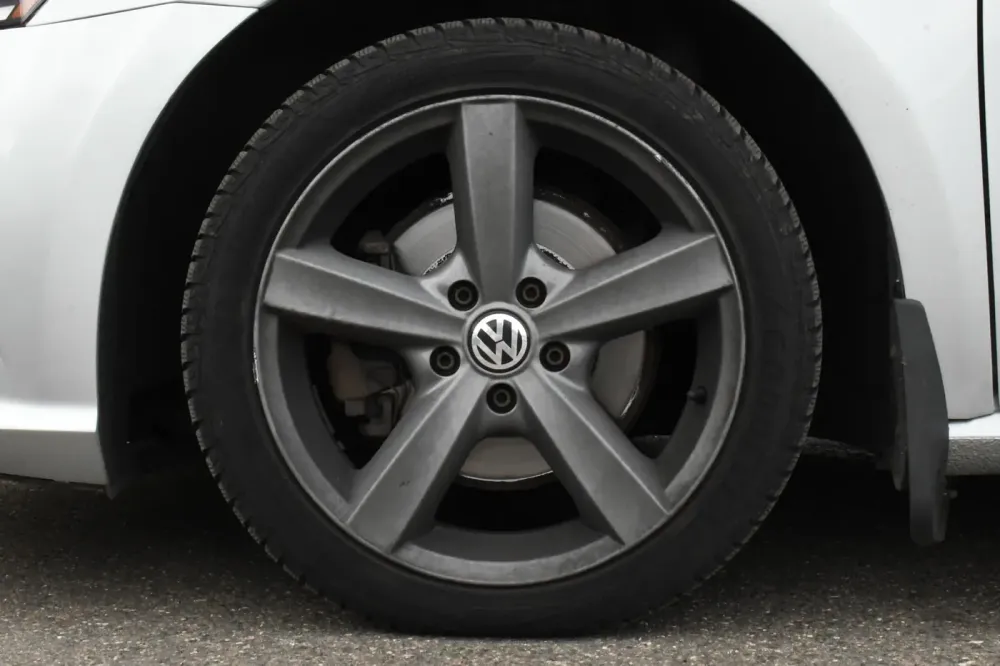 Продажа Volkswagen Passat (North America) I Рестайлинг, 2016г., Минск Минск - изображение 7