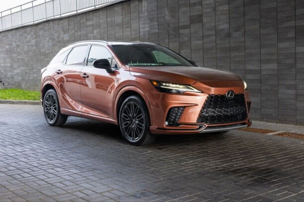 Продажа Lexus RX V, 2022 г. в Минске Минск - изображение 1
