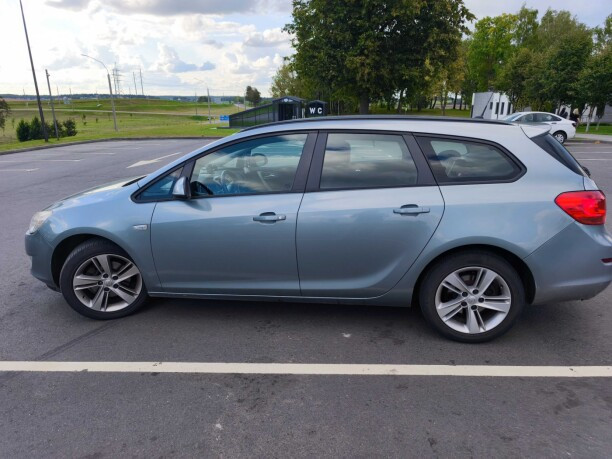 Продажа Opel Astra J, 2012 г. в Жодино Жодино - изображение 3