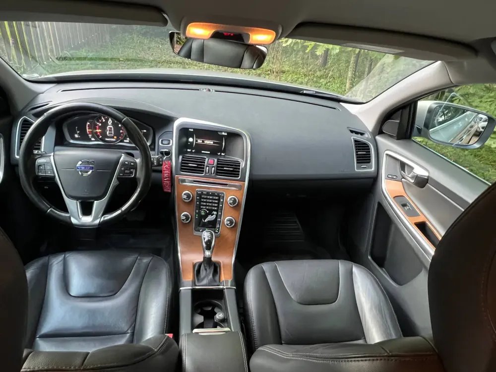 Продажа Volvo XC60 I Рестайлинг, 2016г., Минск Минск - изображение 9