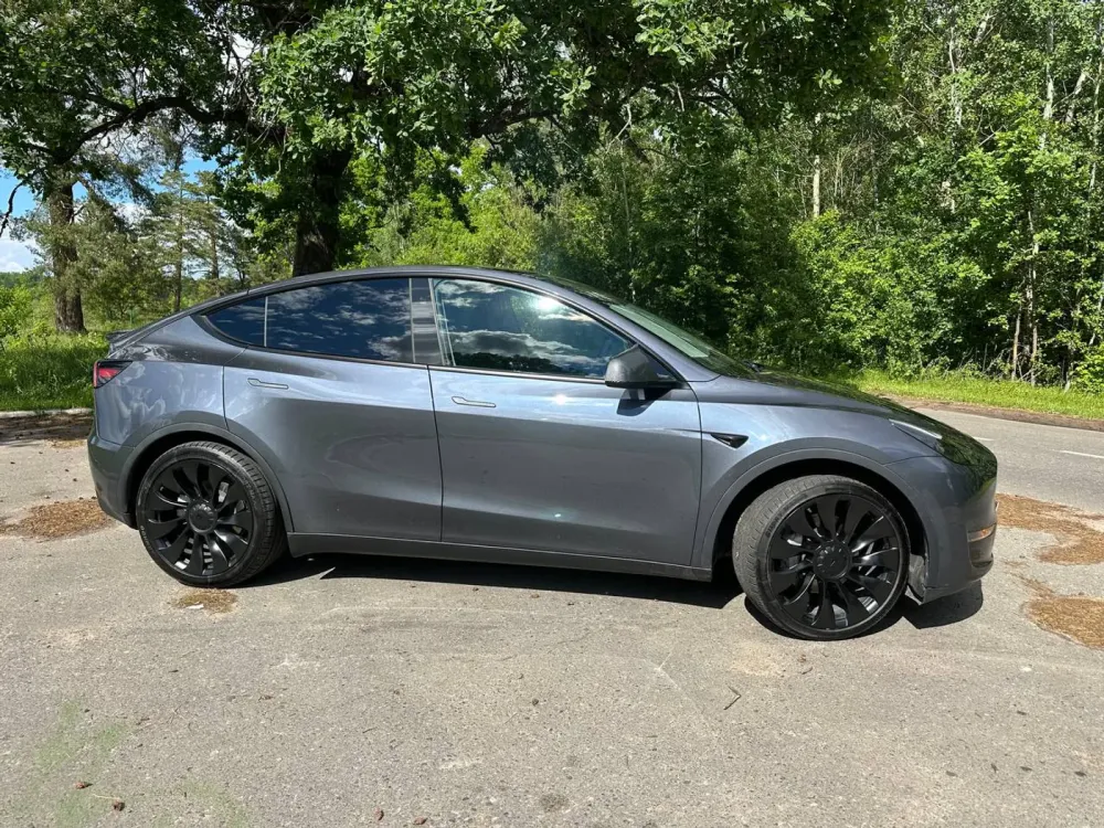 Продажа Tesla Model Y I, 2023г., Гомель Гомель - изображение 3