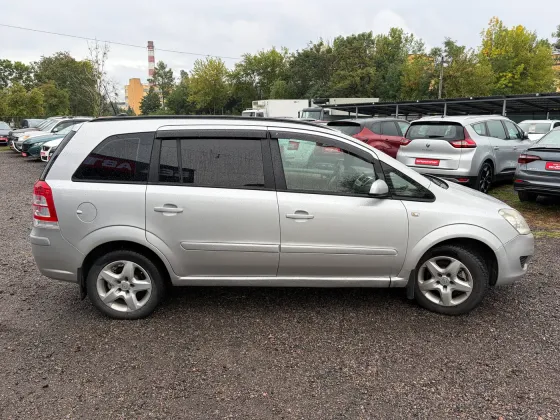 Продажа Opel Zafira B Рестайлинг, 2008г., Речица Речица