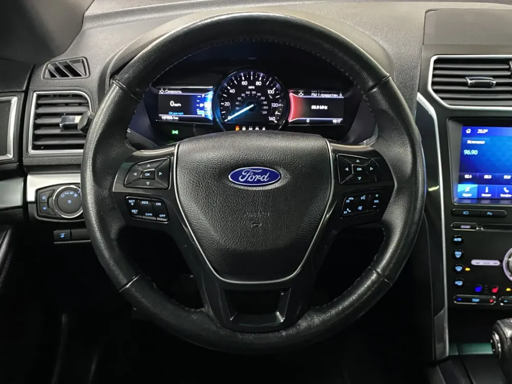 Продажа Ford Explorer V Рестайлинг 2, 2018г., Минск Минск - изображение 8