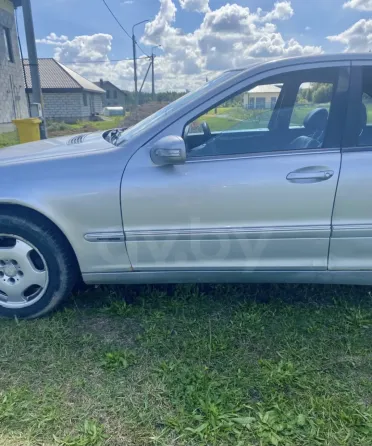 Продажа Mercedes-Benz C-klasse II (W203), 2000г., Островец Островец