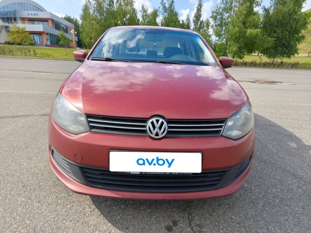 Продажа Volkswagen Polo Sedan I, 2013 г. в Минске Минск - изображение 2