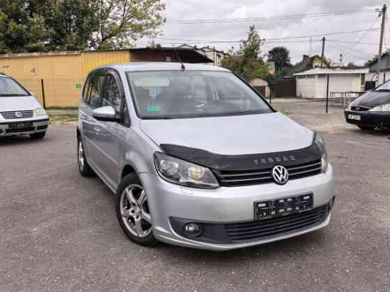 Продажа Volkswagen Touran I · 2-й рестайлинг, 2010 г. в Слуцке Слуцк