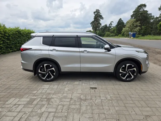 Продажа Mitsubishi Outlander IV, 2022г., Бобруйск Бобруйск