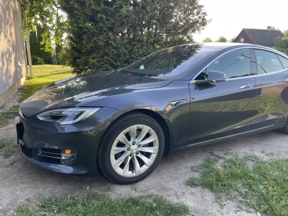 Продажа Tesla Model S I Рестайлинг, 2017г., Ивацевичи Ивацевичи