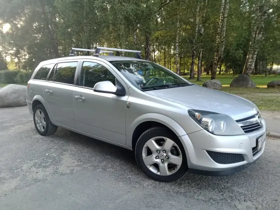 Продажа Opel Astra H Рестайлинг, 2010г., Минск Минск