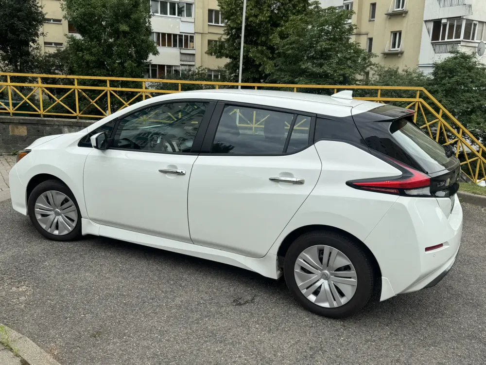 Продажа Nissan Leaf II (ZE1), 2024г., Минск Минск - изображение 3