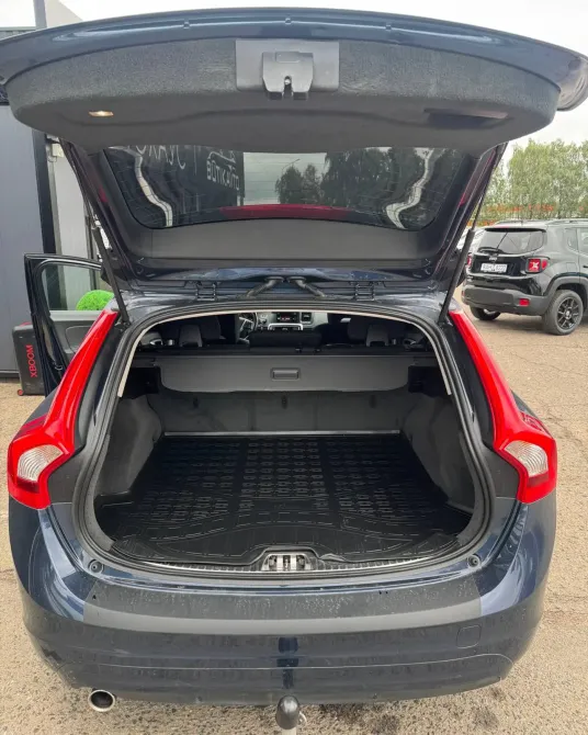 Продажа Volvo V60 I Рестайлинг, 2014г., Минск Минск - изображение 14