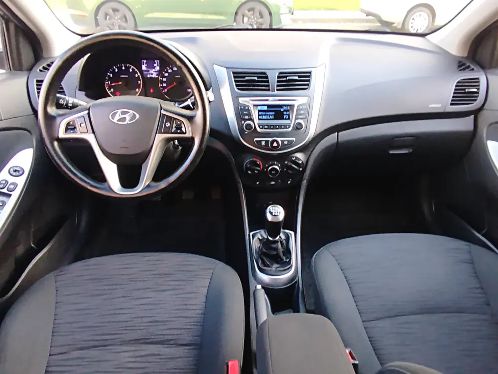 Продажа Hyundai Solaris I Рестайлинг, 2015г., Минск Минск - изображение 10