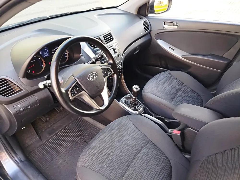 Продажа Hyundai Solaris I Рестайлинг, 2015г., Минск Минск - изображение 9
