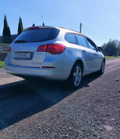 Продажа Opel Astra J Рестайлинг, 2015г., Гродно Гродно