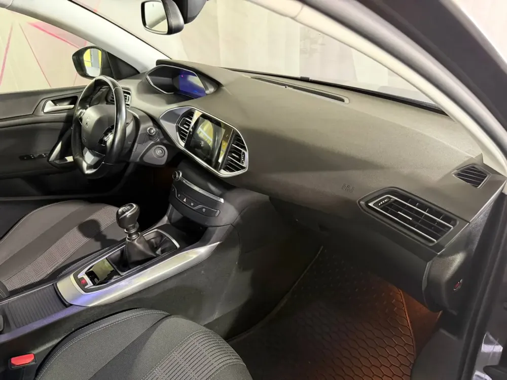 Продажа Peugeot 308 II Рестайлинг, 2021г., Гродно Гродно - изображение 11