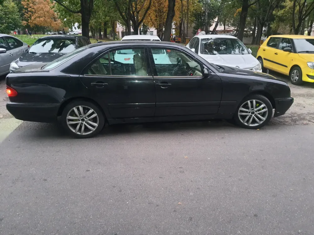 Продажа Mercedes-Benz E-klasse II (W210, S210) Рестайлинг, 2001г., Минск Минск - изображение 8