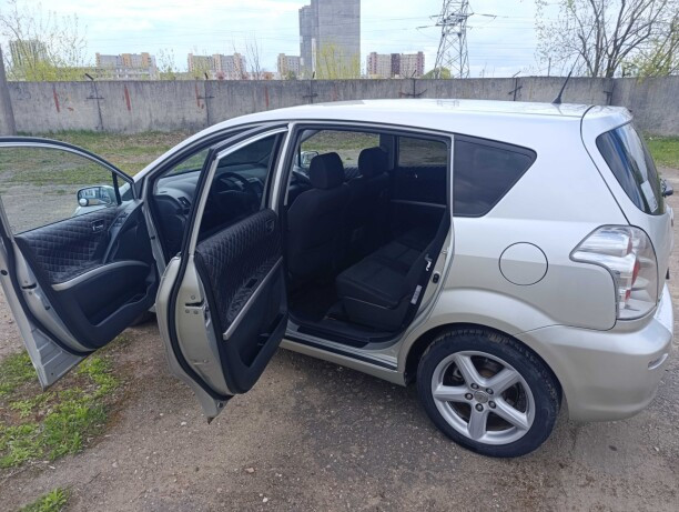 Продажа Toyota Corolla Verso II (AR10), 7 мест, 2006 г. в Гомеле Гомель - изображение 4