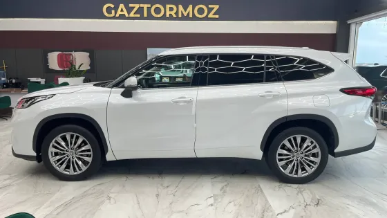 Продажа Toyota Highlander IV (U70) 2026г., Минск Минск