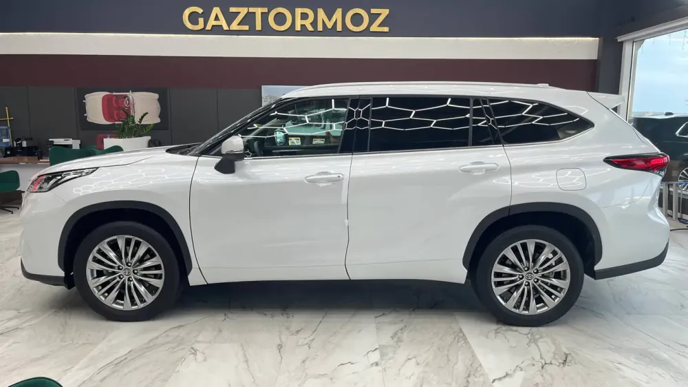 Продажа Toyota Highlander IV (U70) 2026г., Минск Минск - изображение 2