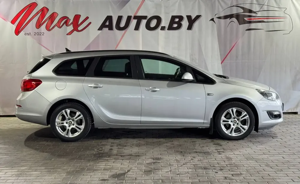 Продажа Opel Astra J Рестайлинг, 2015г., Гродно Гродно - изображение 5