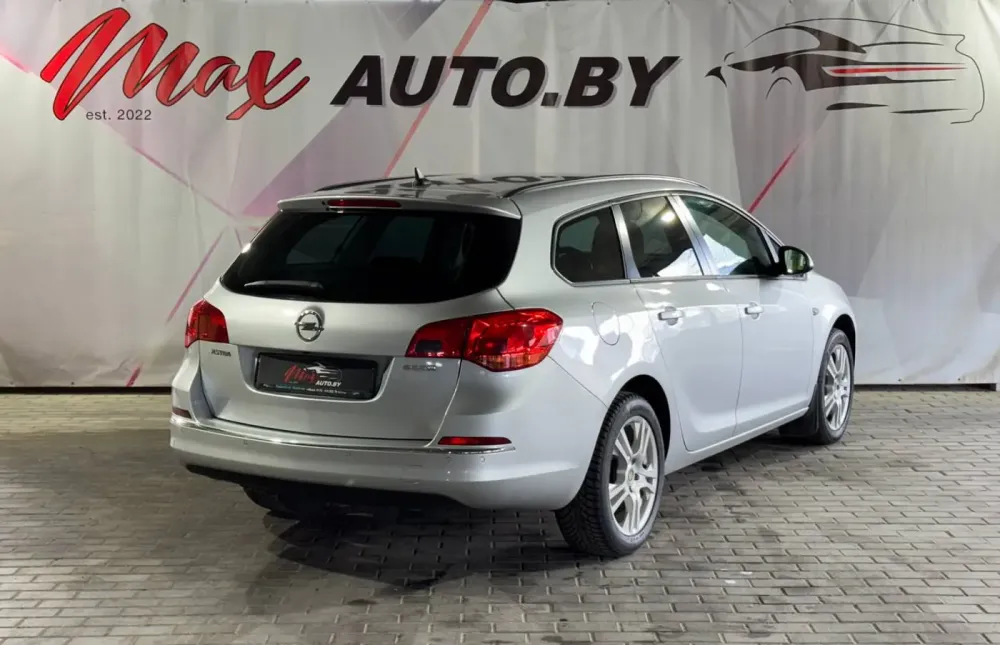 Продажа Opel Astra J Рестайлинг, 2015г., Гродно Гродно - изображение 8