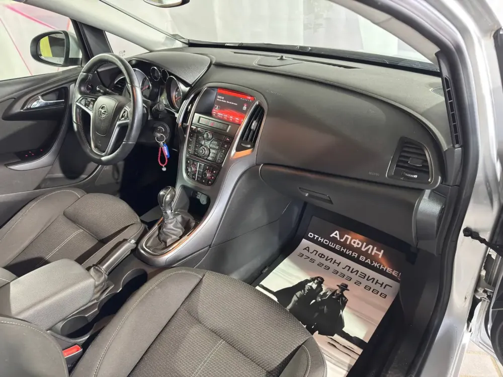 Продажа Opel Astra J Рестайлинг, 2015г., Гродно Гродно - изображение 11
