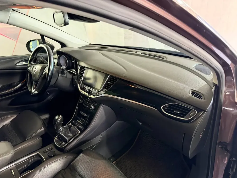 Продажа Opel Astra K, 2016г., Гродно Гродно - изображение 11