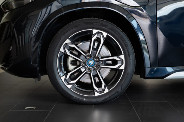Продажа BMW iX1 I, 2023 г. в Минске Минск - изображение 8