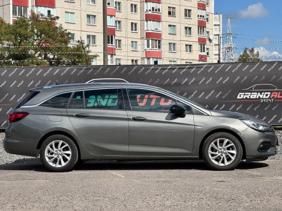 Продажа Opel Astra K Рестайлинг, 2021г., Брест Брест