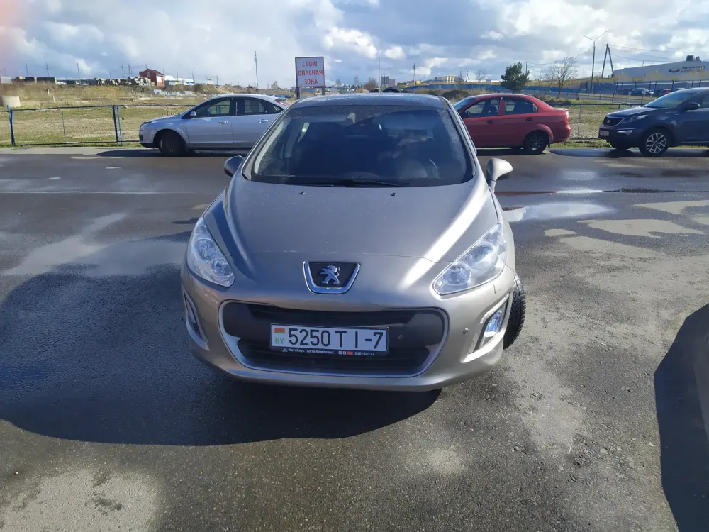 Продажа Peugeot 308 I Рестайлинг, 2012г., Минск Минск - изображение 1