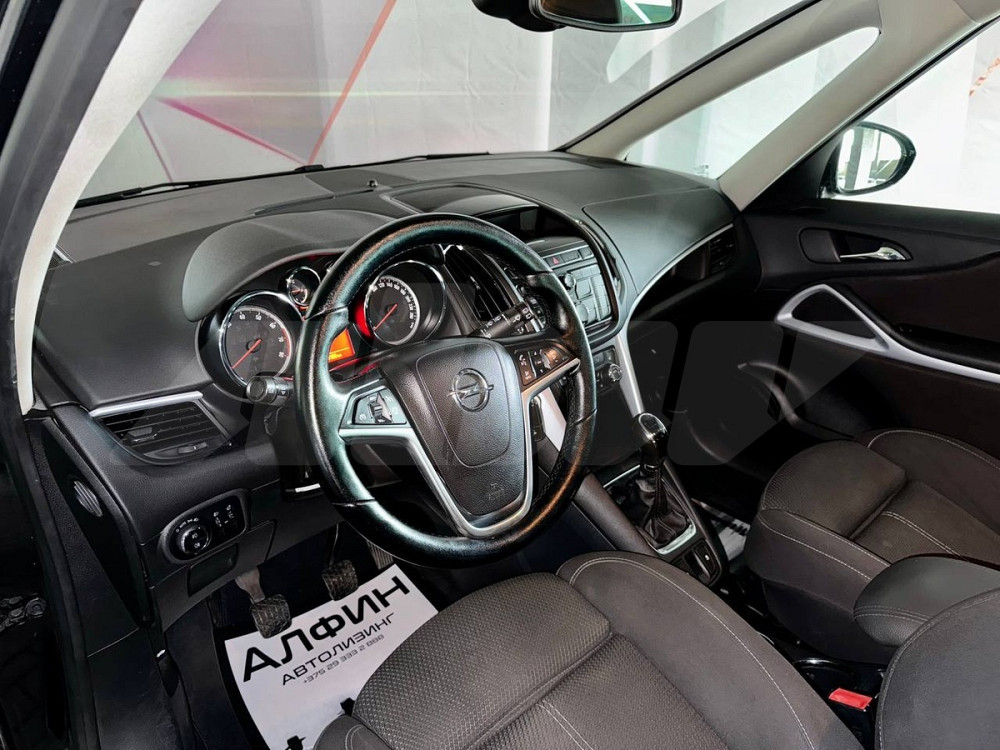 Продажа Opel Zafira C, 2012г., Гродно Гродно - изображение 9