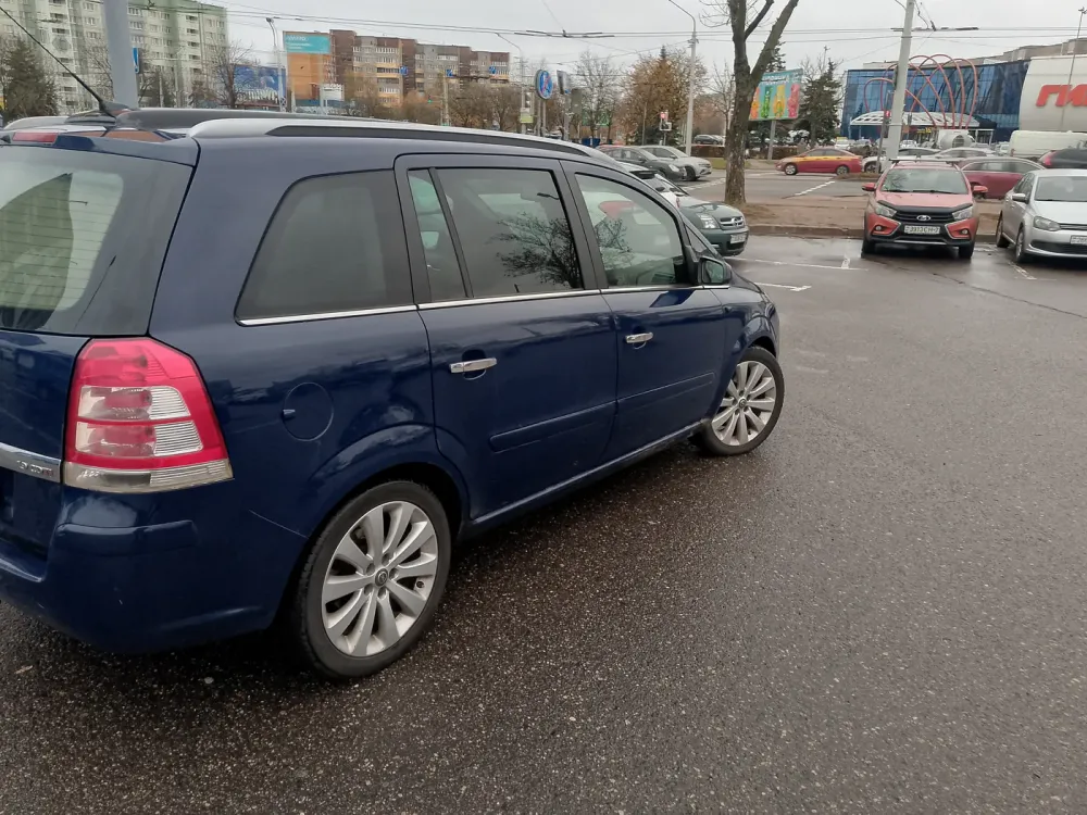 Продажа Opel Zafira B, 2006г., Минск Минск - изображение 8