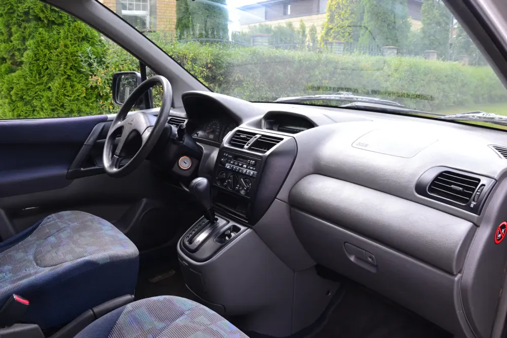 Продажа Mitsubishi Space Runner II, 2000г., Минск Минск - изображение 14